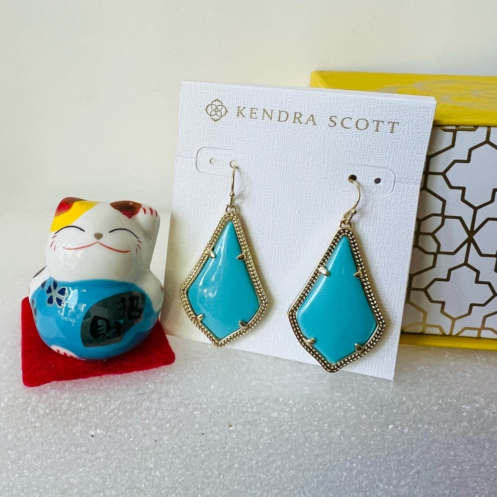Kendra Scott Alex Turquoise earrings in gold color